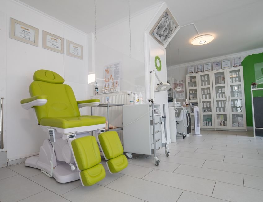 Modern clinic treatment room with a chair